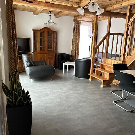 1852 Landgasthof- Ferienwohnung Elze Екстериор снимка