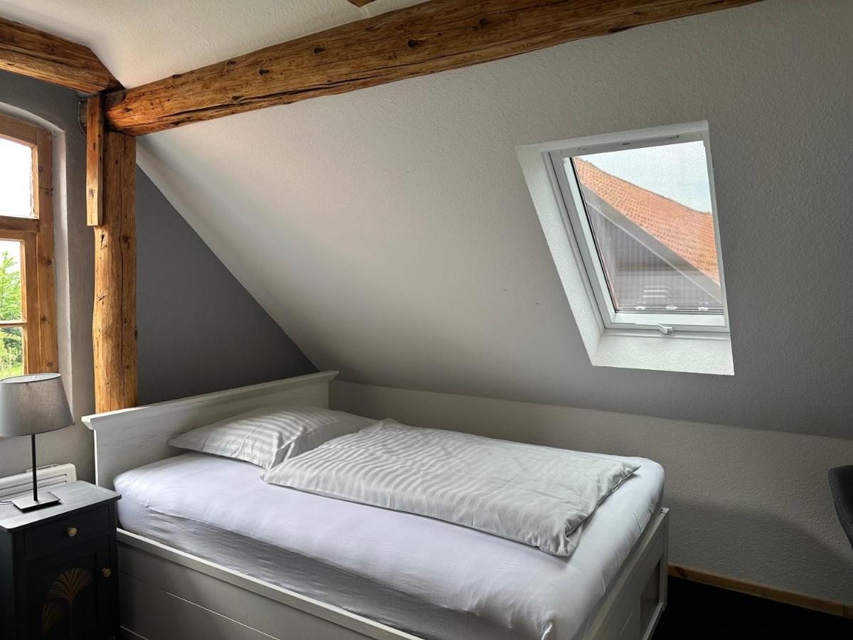 1852 Landgasthof- Ferienwohnung Elze Екстериор снимка